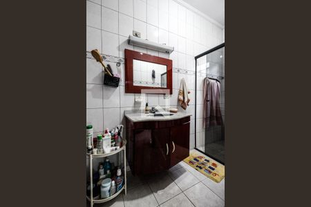 Casa à venda com 121m², 4 quartos e 2 vagasBanheiro 