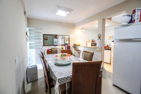 Casa à venda com 121m², 4 quartos e 2 vagasSala de jantar