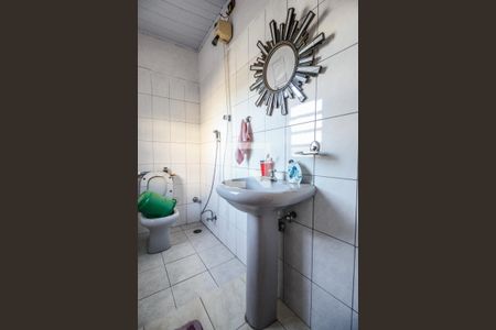 Casa à venda com 121m², 4 quartos e 2 vagasSuíte