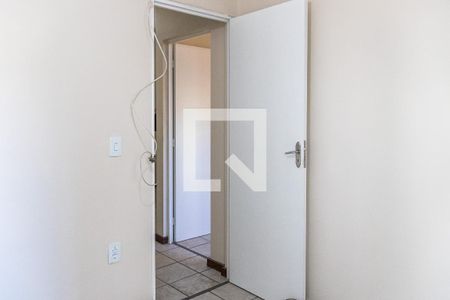 Quarto 2 de apartamento para alugar com 2 quartos, 60m² em Planalto, Belo Horizonte
