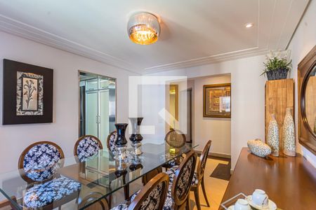 Apartamento à venda com 217m², 3 quartos e 4 vagasSala de Jantar