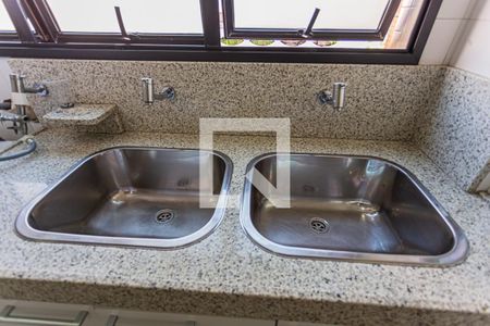 Apartamento à venda com 217m², 3 quartos e 4 vagasDetalhe da Área de Serviço