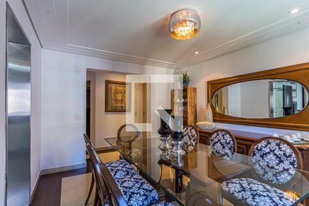 Apartamento à venda com 217m², 3 quartos e 4 vagasSala de Jantar