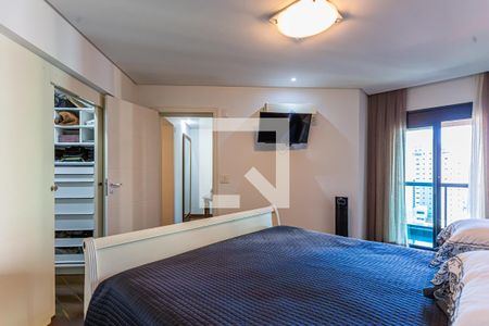 Apartamento à venda com 217m², 3 quartos e 4 vagasSuíte master