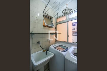 Apartamento para alugar com 66m², 3 quartos e 1 vagaArea de Serviço