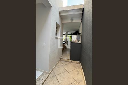 Casa de condomínio à venda com 320m², 4 quartos e 4 vagasÁrea de Serviço