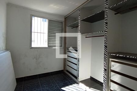 Quarto 2 de apartamento para alugar com 2 quartos, 48m² em Conjunto Habitacional Padre José de Anchieta, São Paulo