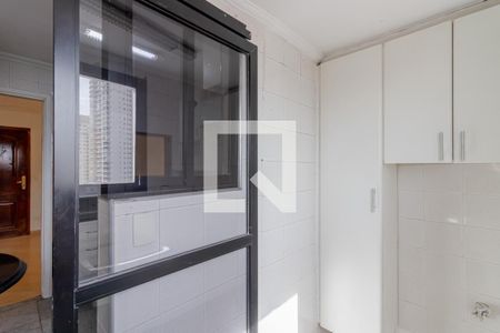 Apartamento à venda com 75m², 3 quartos e 1 vagaÁrea de Serviço
