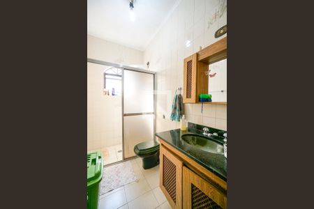Casa à venda com 100m², 3 quartos e 2 vagasBanheiro social