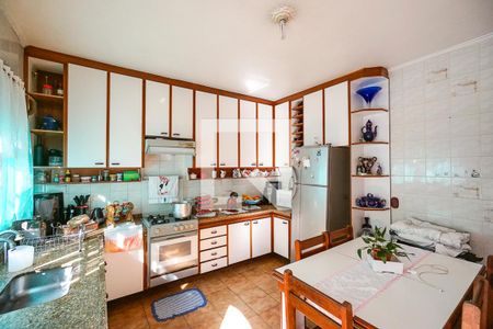 Casa à venda com 100m², 3 quartos e 2 vagasCozinha