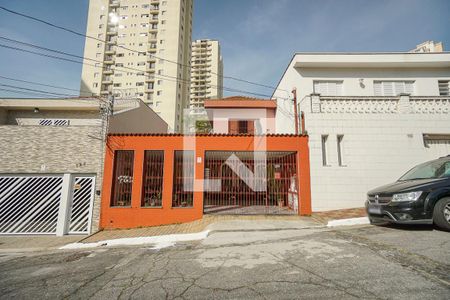 Casa à venda com 100m², 3 quartos e 2 vagasFachada