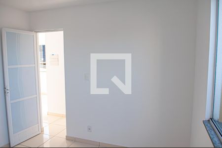 quarto 1 de apartamento para alugar com 2 quartos, 60m² em Taquara, Rio de Janeiro