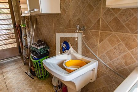 Casa à venda com 115m², 3 quartos e 2 vagasCozinha