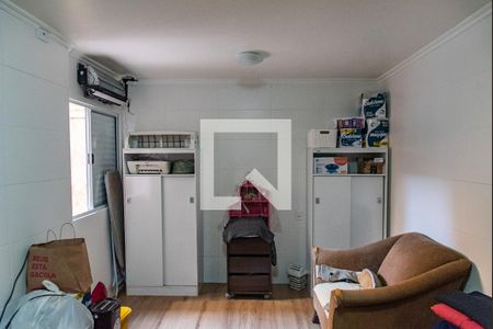 Casa à venda com 115m², 3 quartos e 2 vagasEdícula/quarto