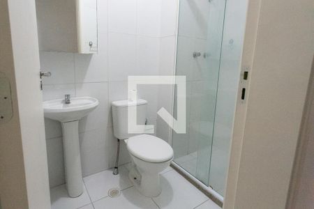 Banheiro  de apartamento para alugar com 2 quartos, 44m² em Canhema, Diadema