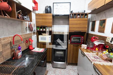 Apartamento para alugar com 67m², 2 quartos e 2 vagasCozinha