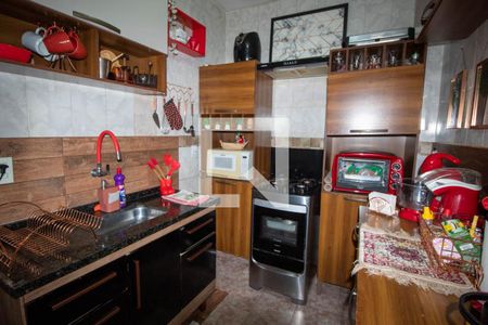Apartamento para alugar com 67m², 2 quartos e 2 vagasCozinha