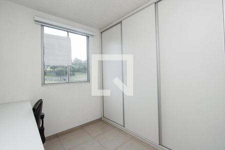 Quarto 1 de apartamento para alugar com 2 quartos, 42m² em Jardim Leopoldina, Porto Alegre