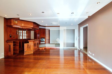 Apartamento à venda com 296m², 4 quartos e 4 vagas Apartamento à venda com 296m², 4 quartos e 4 vagasSala