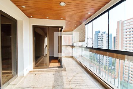 Apartamento à venda com 296m², 4 quartos e 4 vagas Apartamento à venda com 296m², 4 quartos e 4 vagasVaranda da Sala