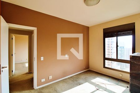 Apartamento à venda com 296m², 4 quartos e 4 vagas Apartamento à venda com 296m², 4 quartos e 4 vagasQuarto 3