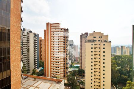 Apartamento à venda com 296m², 4 quartos e 4 vagas Apartamento à venda com 296m², 4 quartos e 4 vagasVista do Quarto 4
