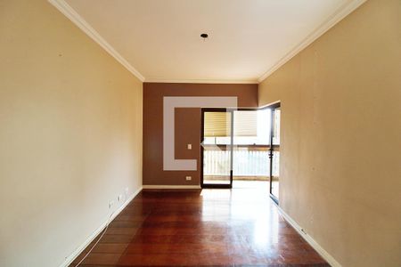 Apartamento à venda com 296m², 4 quartos e 4 vagas Apartamento à venda com 296m², 4 quartos e 4 vagasSala de TV