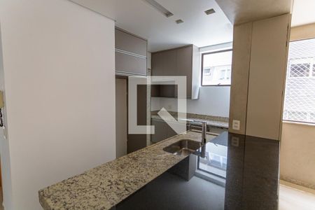 Apartamento para alugar com 75m², 2 quartos e 2 vagasCozinha
