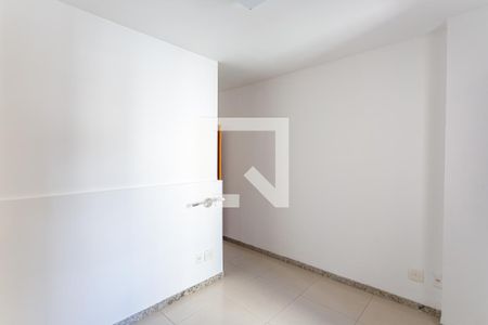 Suíte 1 de apartamento para alugar com 2 quartos, 75m² em Lourdes, Belo Horizonte