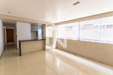 Sala de apartamento para alugar com 2 quartos, 75m² em Lourdes, Belo Horizonte