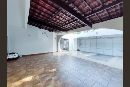 Casa à venda com 800m², 4 quartos e 4 vagasGaragem