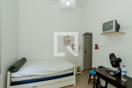 Sala/Quarto de kitnet/studio à venda com 1 quarto, 22m² em Copacabana, Rio de Janeiro