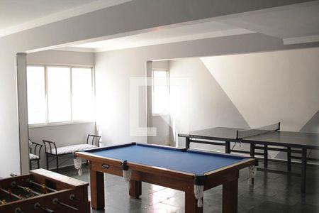 Apartamento à venda com 70m², 3 quartos e 1 vaga Apartamento à venda com 70m², 3 quartos e 1 vagaÁrea comum - Salão de festas