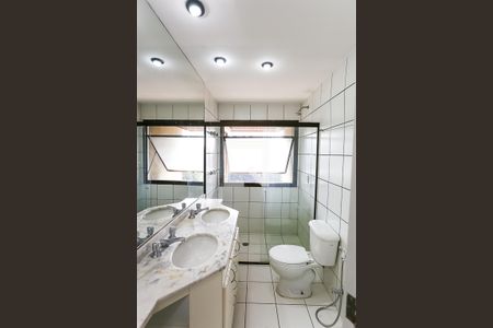 Apartamento para alugar com 77m², 1 quarto e 2 vagasBanheiro 