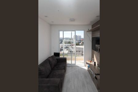 Sala de apartamento para alugar com 2 quartos, 50m² em Sítio da Figueira, São Paulo