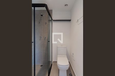 Studio para alugar com 30m², 1 quarto e 1 vaga Studio para alugar com 30m², 1 quarto e 1 vagaBanheiro