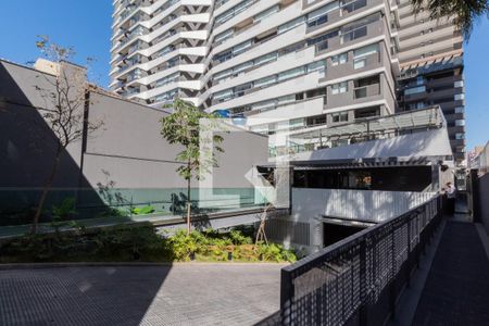 Studio para alugar com 30m², 1 quarto e 1 vaga Studio para alugar com 30m², 1 quarto e 1 vagaEntrada