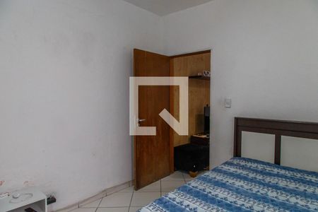 Casa à venda com 277m², 5 quartos e 4 vagas Casa à venda com 277m², 5 quartos e 4 vagasQuarto 3