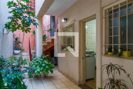 Casa à venda com 277m², 5 quartos e 4 vagas Casa à venda com 277m², 5 quartos e 4 vagasÁrea de Serviço