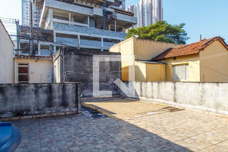 Casa à venda com 277m², 5 quartos e 4 vagas Casa à venda com 277m², 5 quartos e 4 vagasTerraço