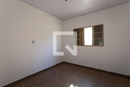 Casa à venda com 360m², 2 quartos e 2 vagas Casa à venda com 360m², 2 quartos e 2 vagasQuarto 1