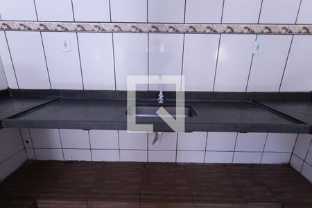 Casa à venda com 360m², 2 quartos e 2 vagas Casa à venda com 360m², 2 quartos e 2 vagasCozinha