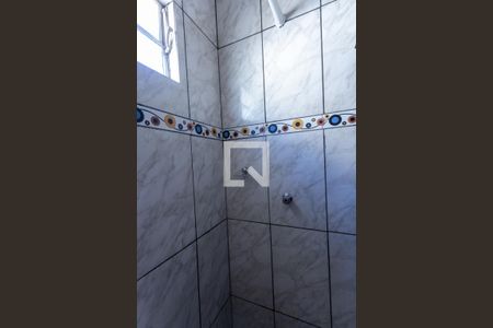 Casa à venda com 360m², 2 quartos e 2 vagas Casa à venda com 360m², 2 quartos e 2 vagasBanheiro