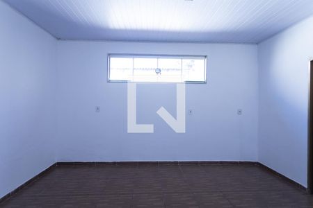 Casa à venda com 360m², 2 quartos e 2 vagas Casa à venda com 360m², 2 quartos e 2 vagasSala