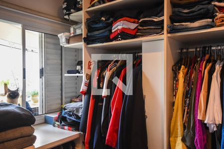 Apartamento à venda com 95m², 2 quartos e 2 vagasArmário da suíte 2