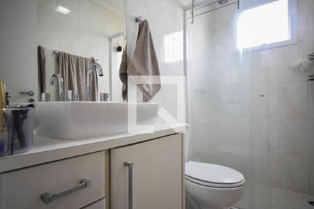 Apartamento à venda com 95m², 2 quartos e 2 vagasBanheiro suíte 2