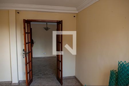 Casa à venda com 1000m², 8 quartos e 7 vagasquarto 2