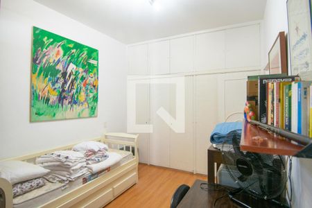 Apartamento à venda com 117m², 3 quartos e sem vagaQuarto