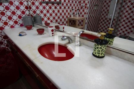 Apartamento à venda com 117m², 3 quartos e sem vagaBanheiro Social