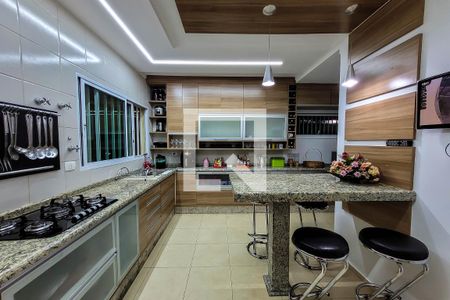 Casa à venda com 155m², 3 quartos e 3 vagasCozinha